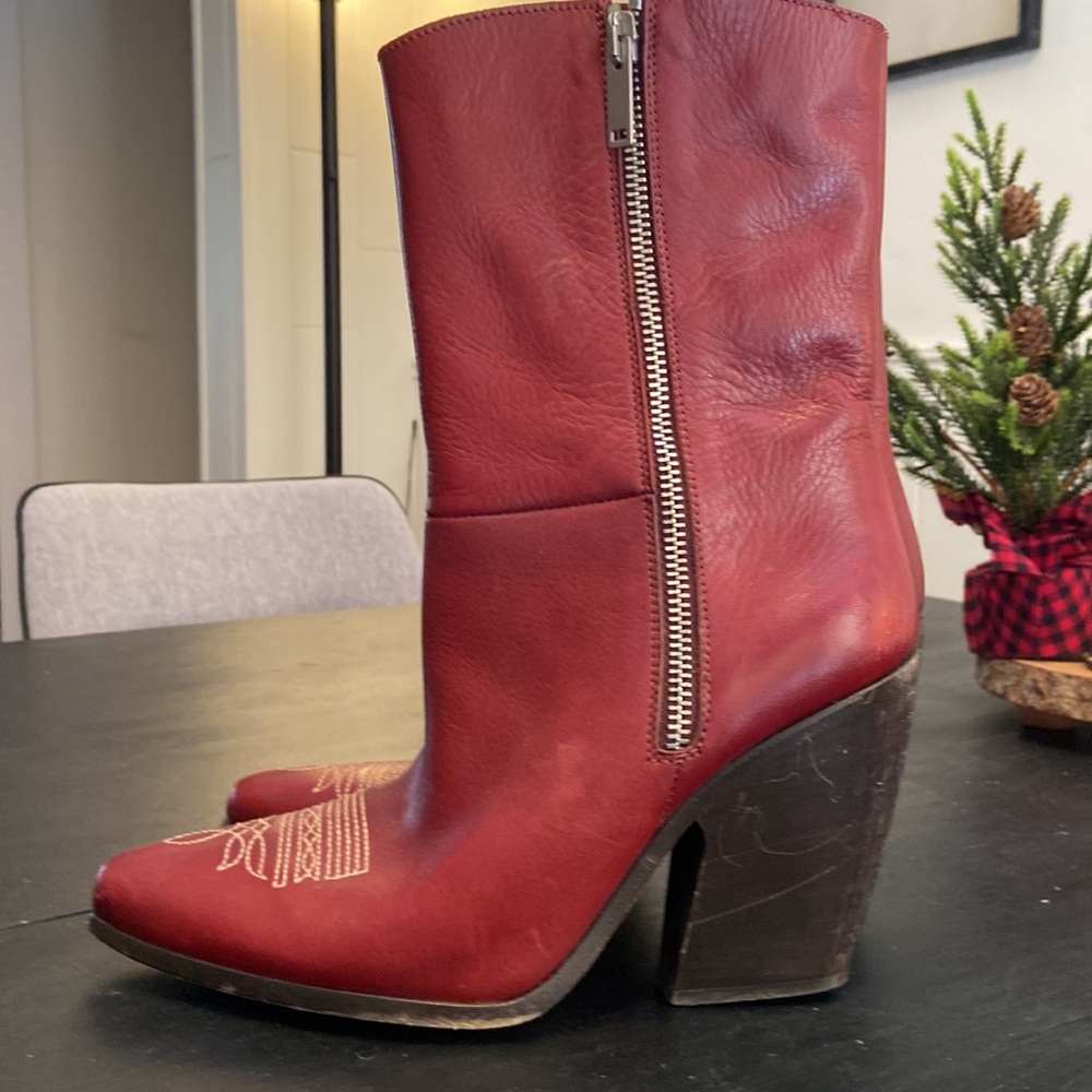 Golden Goose red  Leather Ankle cowboy boots